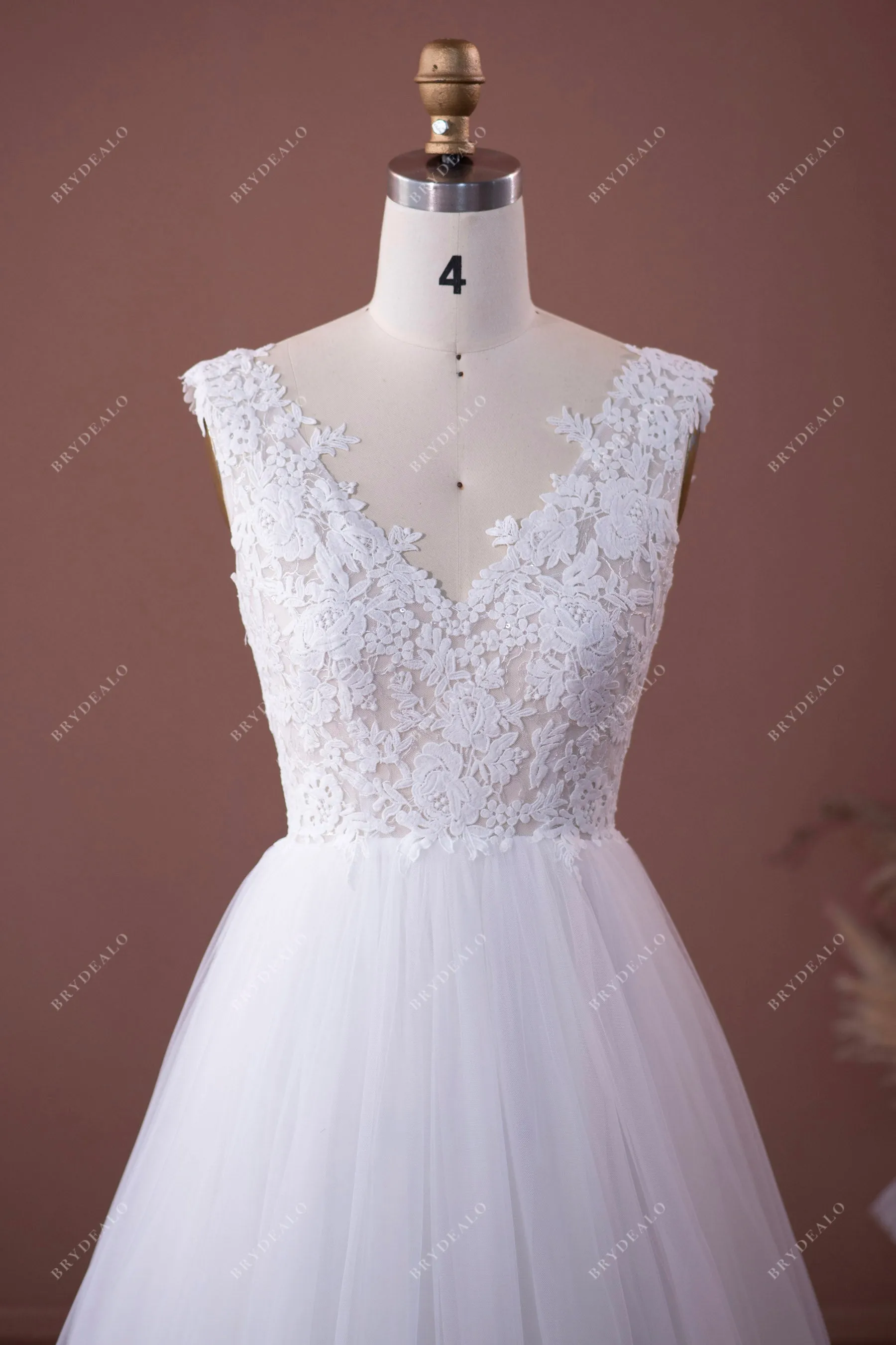 Chic A-line Bridal Gown with Illusion Flower Lace Bodice