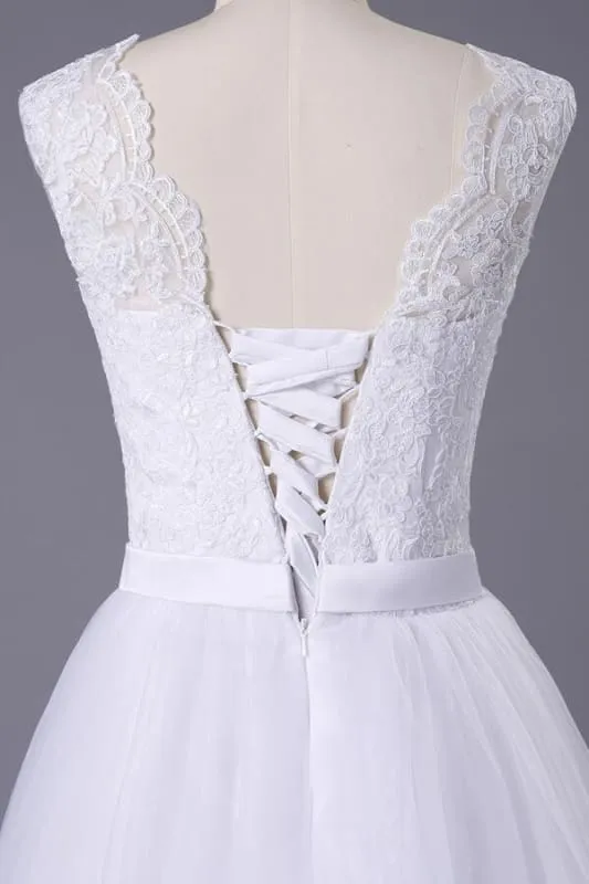 Chic Illusion Lace Tulle A-line Wedding Dress
