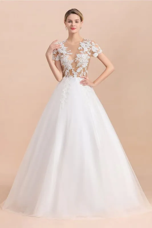 Chic Lace Tulle A-line Short Sleeve Wedding Dress