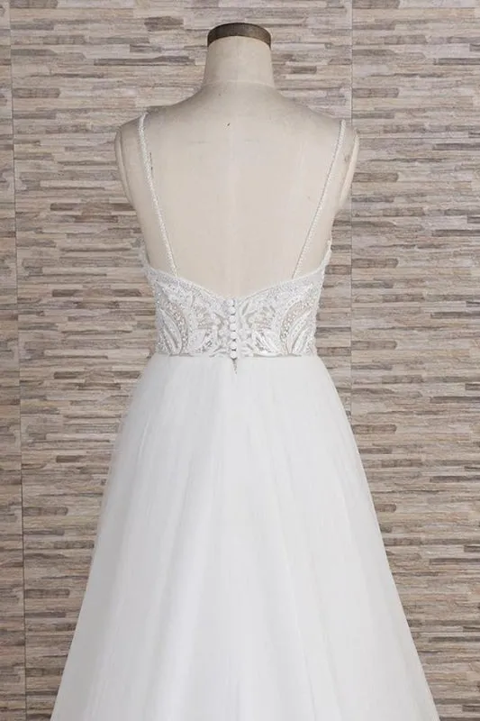Chic Spaghetti Strap Appliques Tulle Wedding Dress