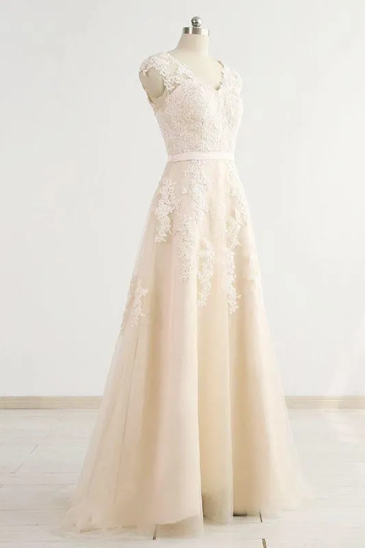 Chic V-neck Appliques A-line Tulle Wedding Dress