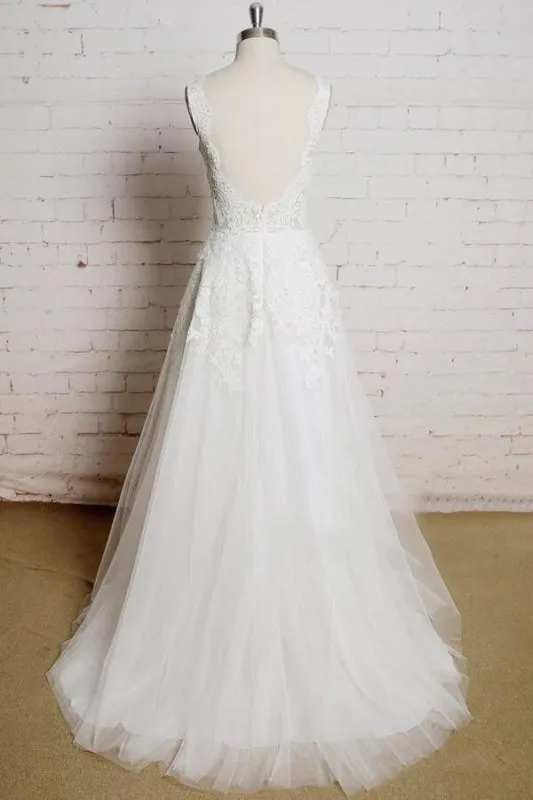 Chic V-neck Appliques Tulle A-line Wedding Dress