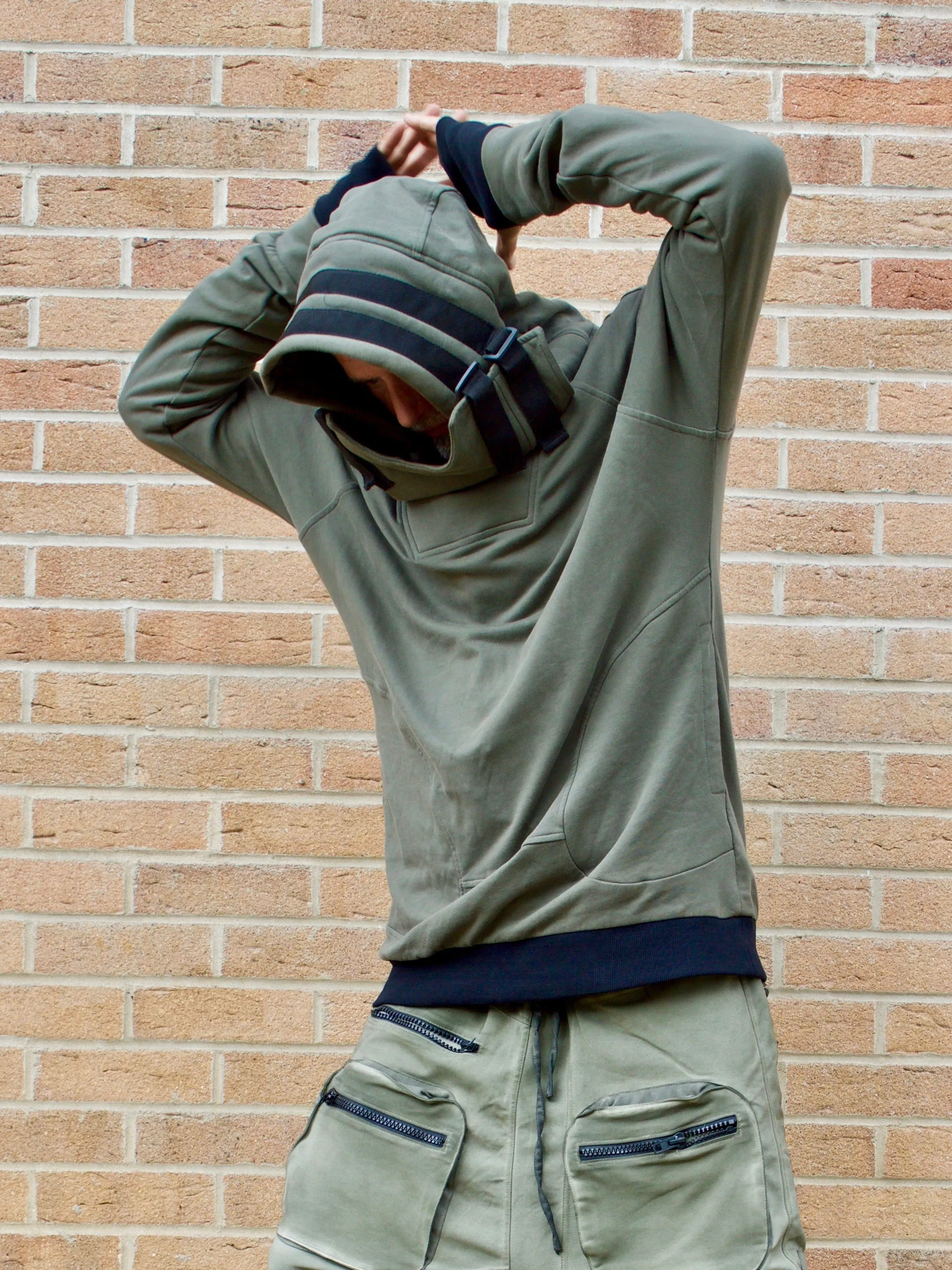 Ninja hoodie, Futuristic clothing